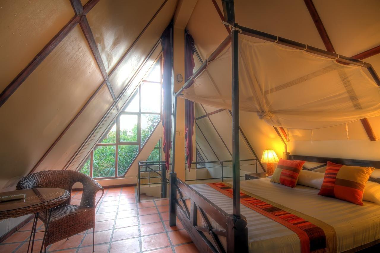 Mysteres D'Angkor Siem Reap Lodge Экстерьер фото