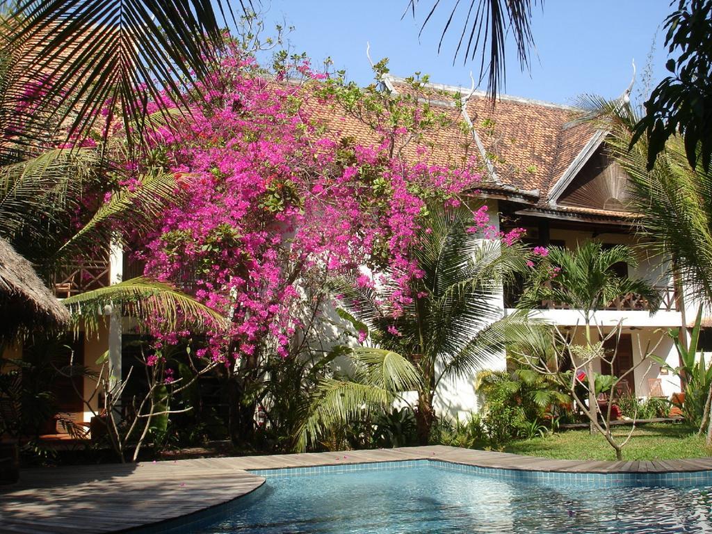 Mysteres D'Angkor Siem Reap Lodge Экстерьер фото
