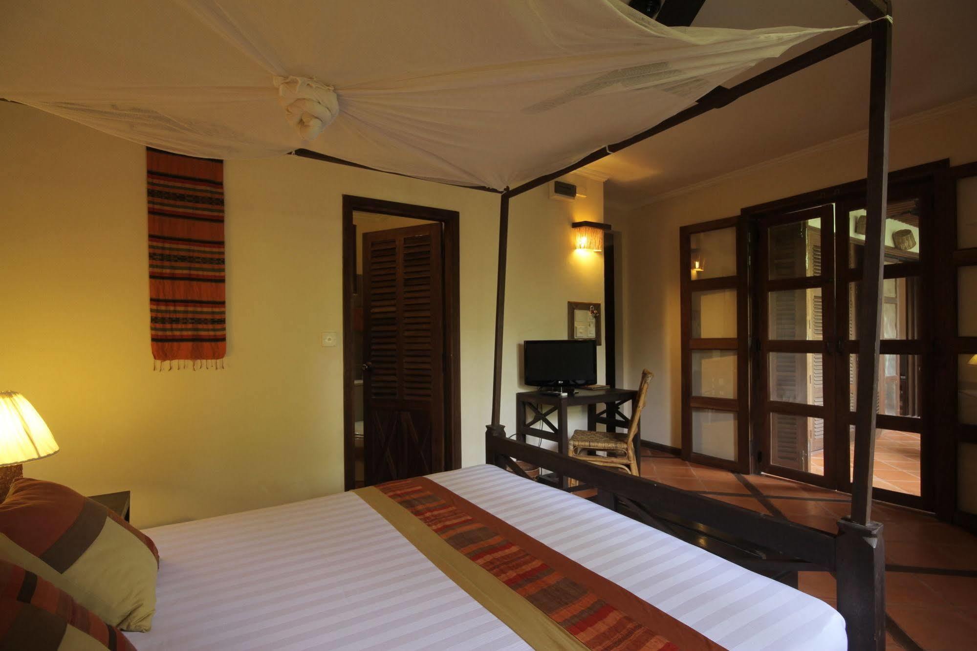 Mysteres D'Angkor Siem Reap Lodge Экстерьер фото
