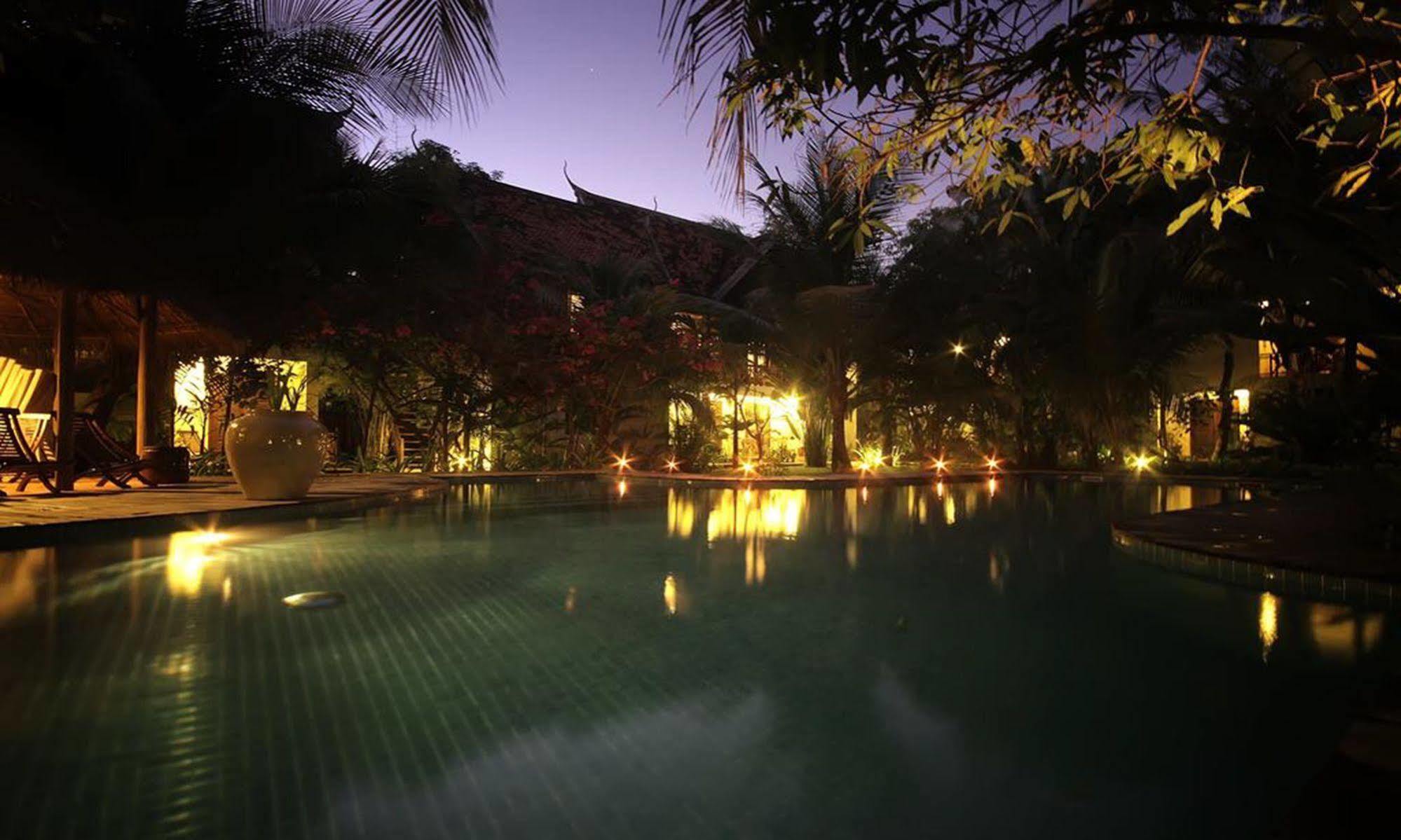 Mysteres D'Angkor Siem Reap Lodge Экстерьер фото